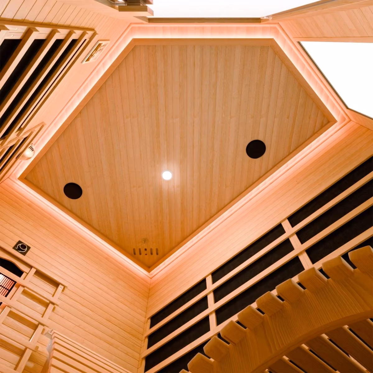Artsauna Esbjerg Infrarotkabine, Decke mit LED-Beleuchtung