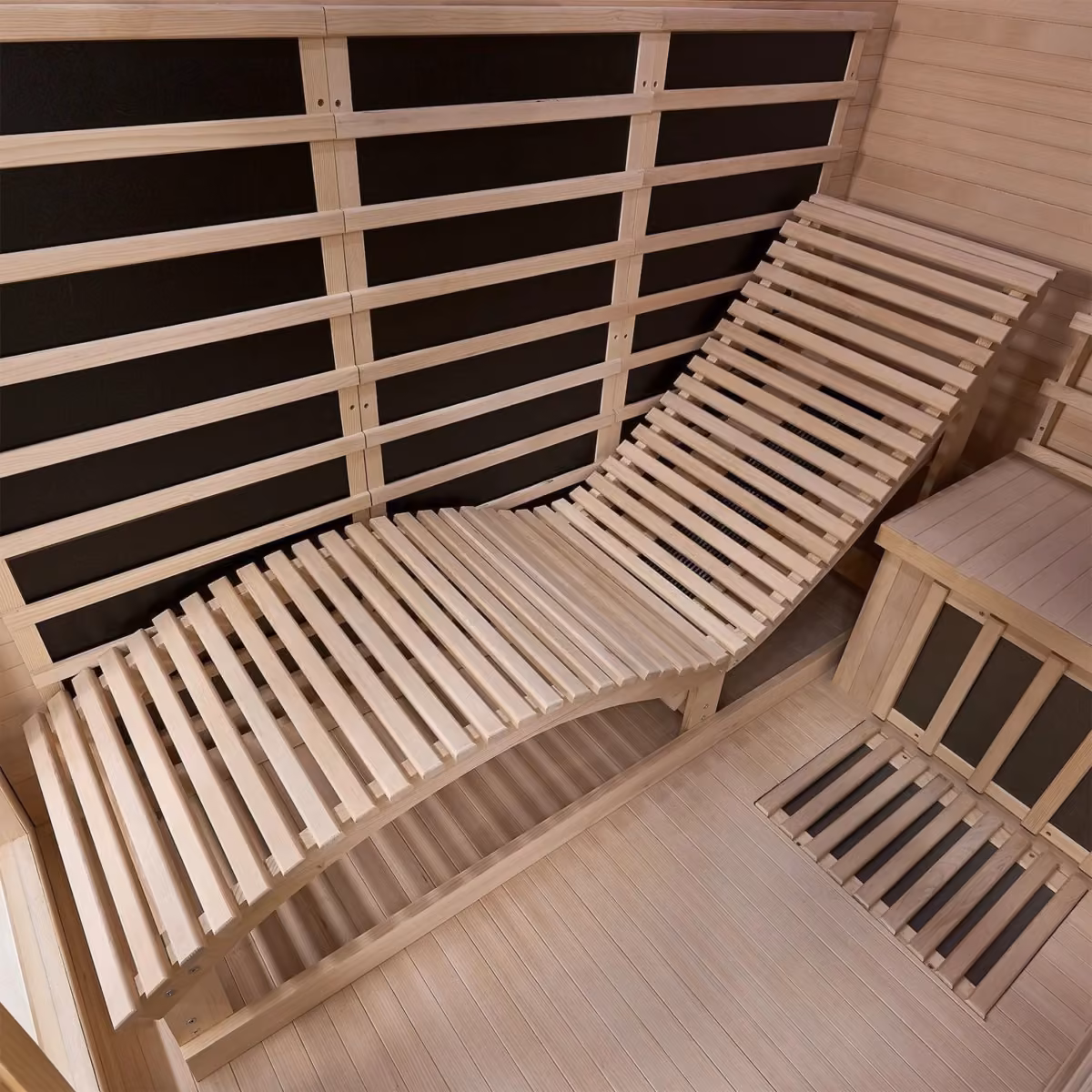 Artsauna Kolding Infrarotkabine, Innenansicht mit Liege